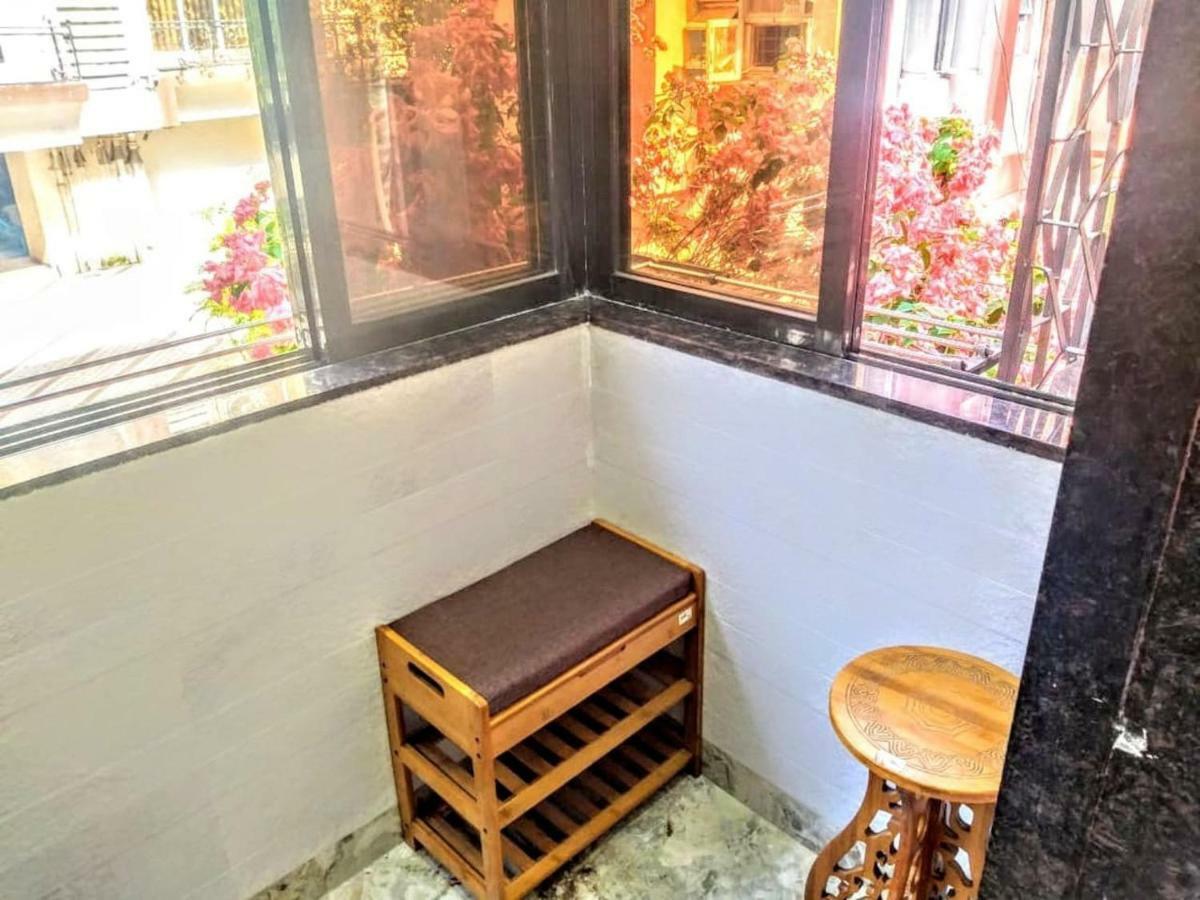 Cozy Furnished Apartment One Block From The Ocean Mumbai Exterior photo